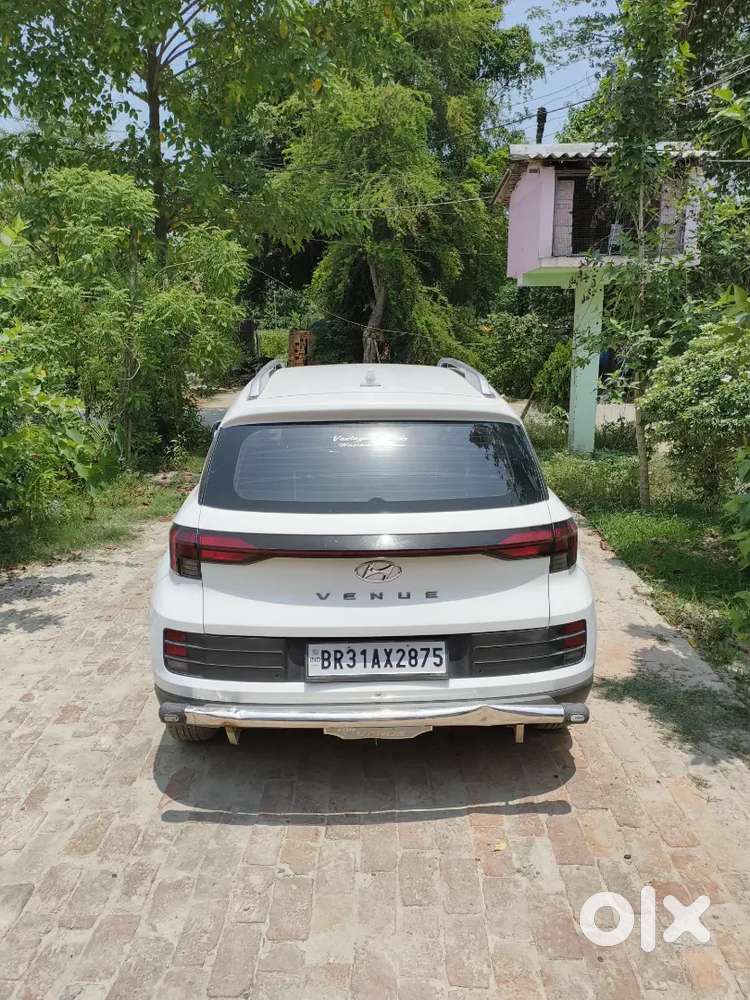 Hyundai Venue Mt Petrol 2023