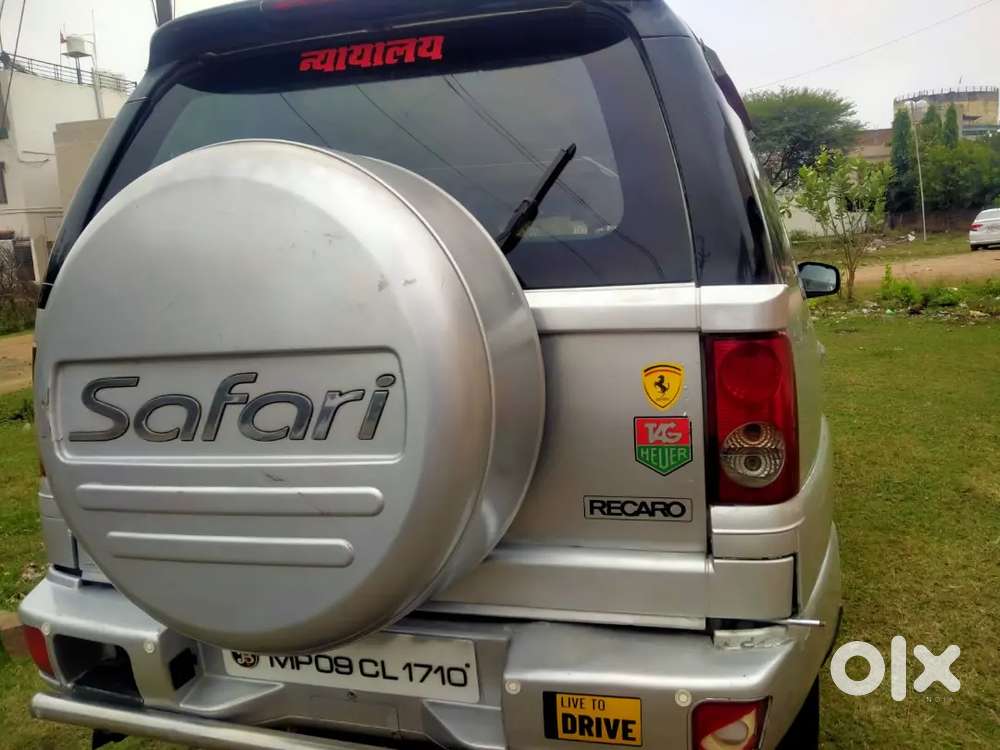 Tata Safari
