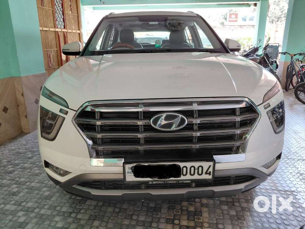 Hyundai Creta With Fancy Number 0004