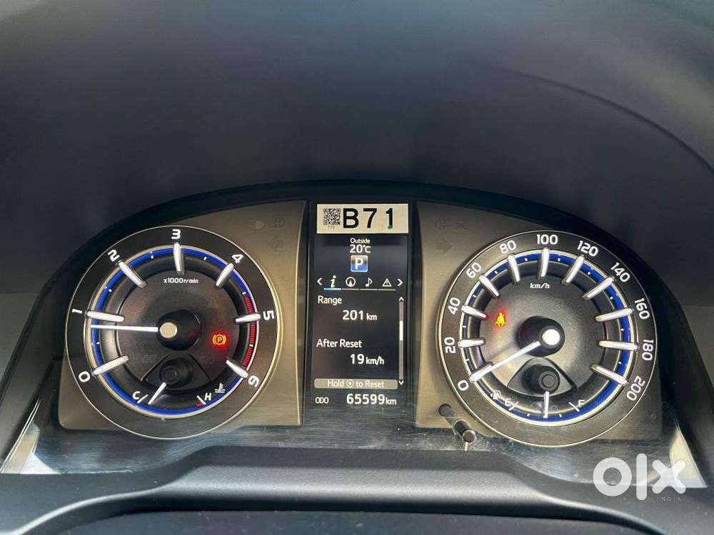 Toyota Innova Crysta 2.8z Automatic, 2018, Diesel