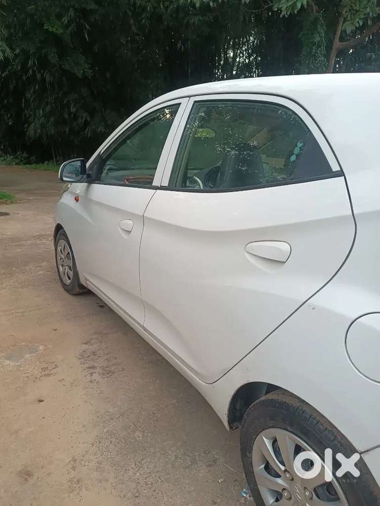Hyundai Eon 0.8 Sportz 2012 Manual