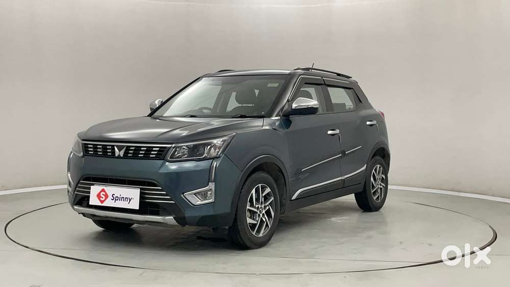 Mahindra Xuv300 W8 (o) 1.5 Diesel Amt, 2023, Diesel