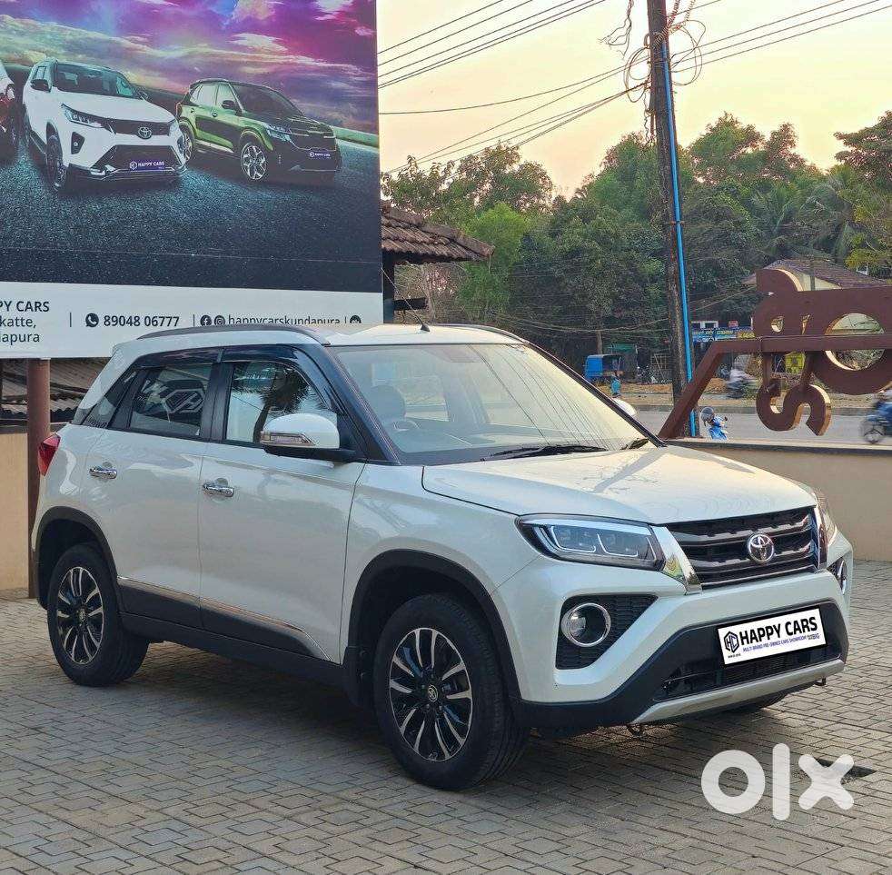 Toyota Urban Cruiser 1.5 Premium Grade At, 2022, Petrol