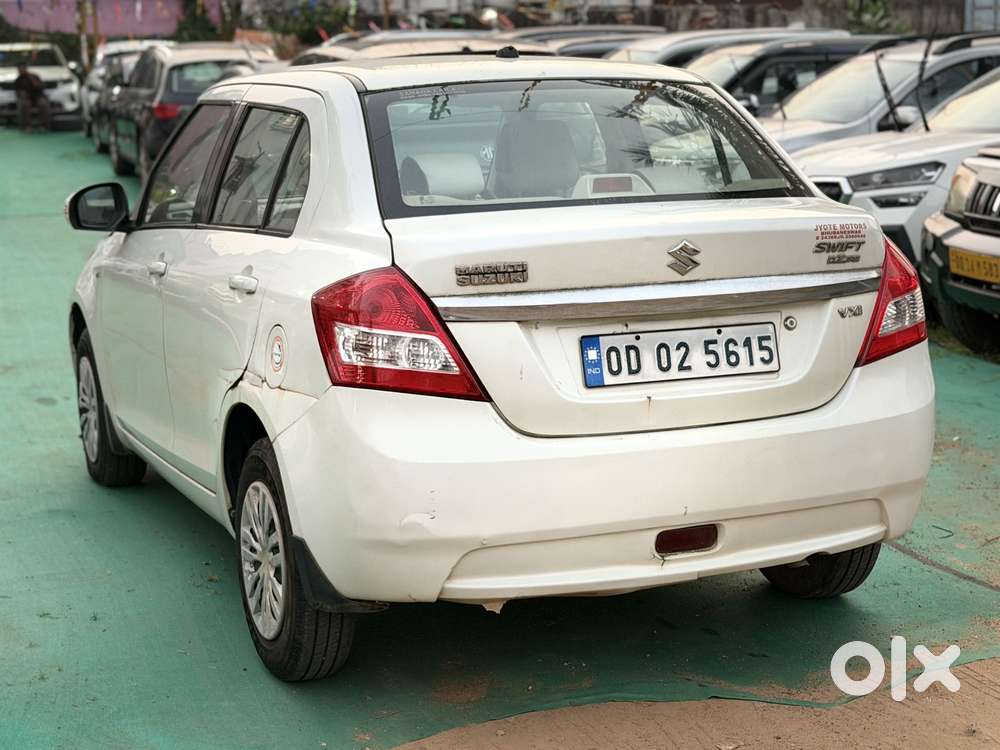 Maruti Suzuki Swift Dzire Vxi Optional, 2012, Petrol