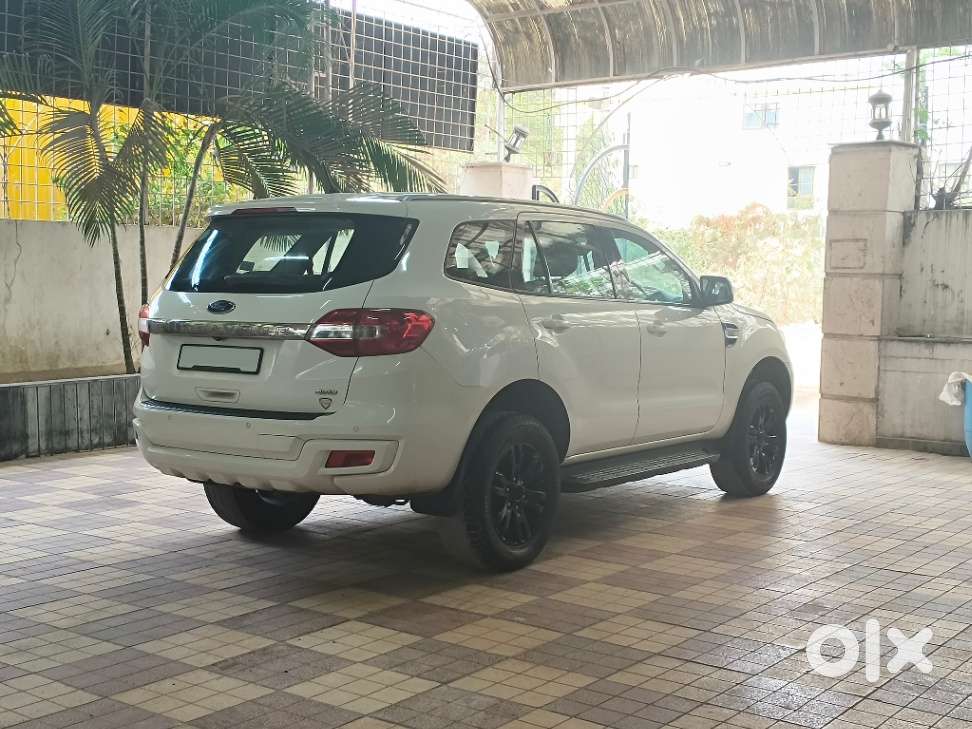 Ford Endeavour 2.2 Trend Mt 4x4, 2016, Diesel