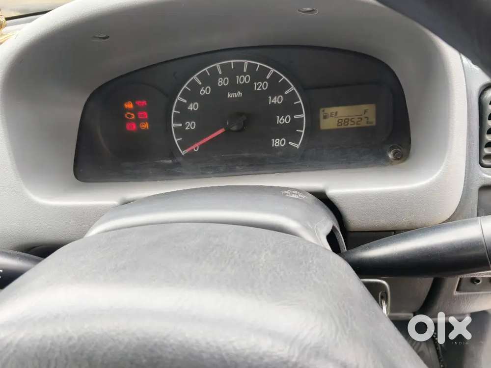 Maruti Suzuki Alto Petrol Manual 2011