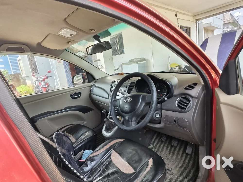 Hyundai I10 Sportz 2010 Car