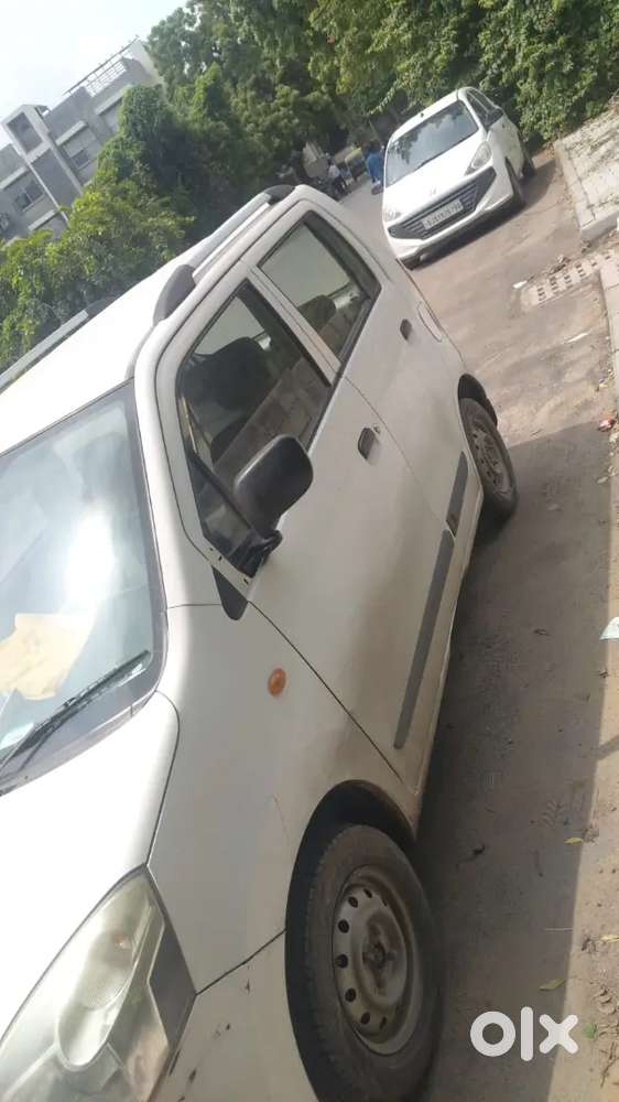 2nd Owner Maruti Suzuki Wagon R Lxi 2013