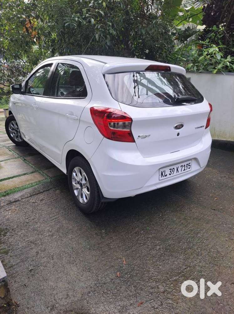 Ford Figo Petrol Titanium, 2017, Petrol
