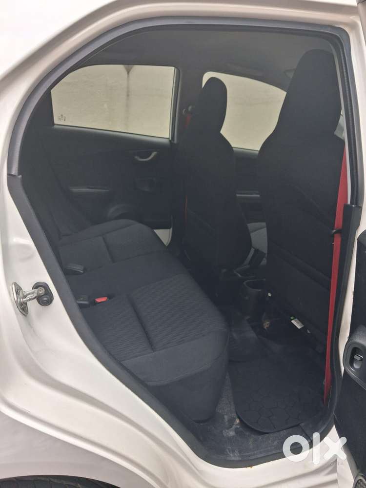 Honda Brio Vx (o) At, 2017, Petrol