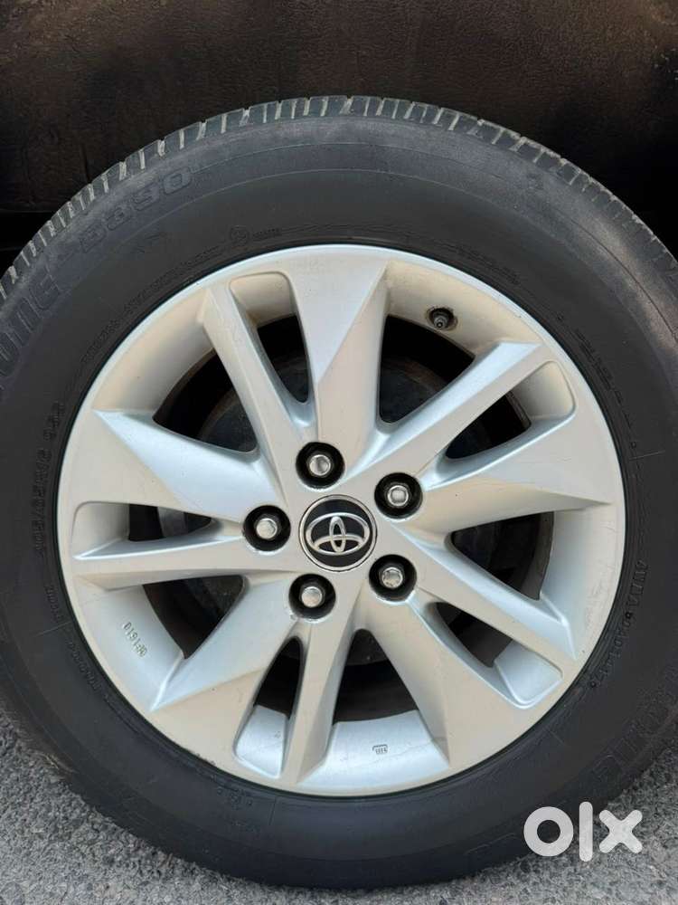 Toyota Innova Crysta [2020-ongoing] 2.4 Gx 8 Str, 2019, Diesel