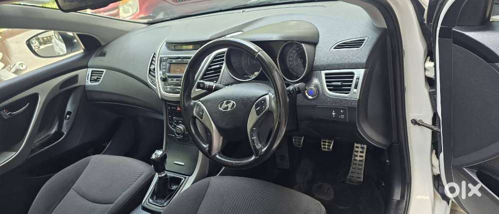 Hyundai Elantra 1.6 Sx, 2016, Petrol