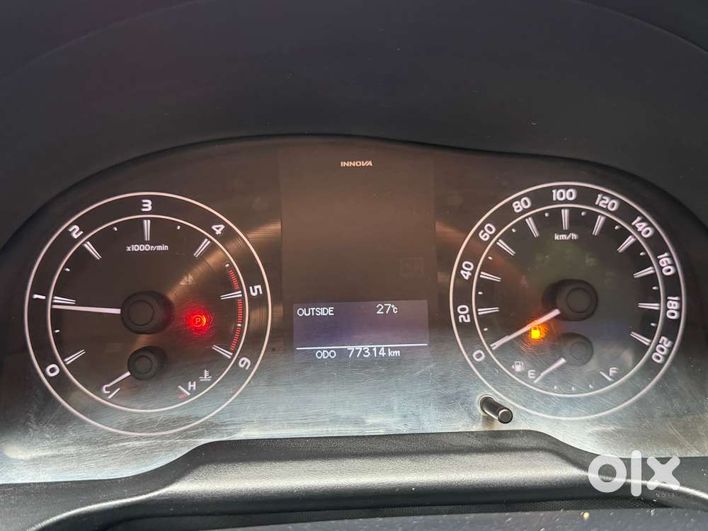 Toyota Innova Crysta 2.4 Gx Mt 8s, 2018, Diesel