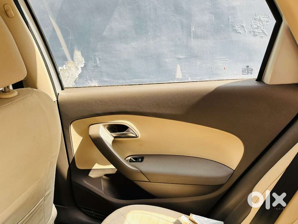 Volkswagen Vento Petrol 2011