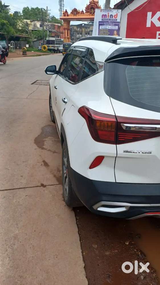 Seltos Gt Line Sunroof Top End