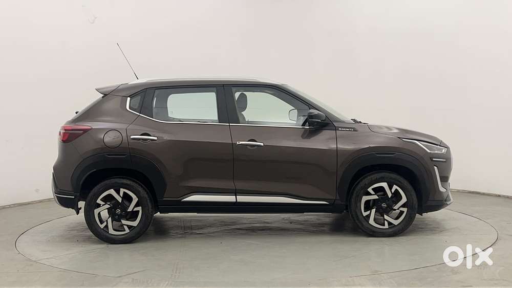 Nissan Magnite 1.0 Xv Premium Turbo Cvt (o), 2021, Petrol