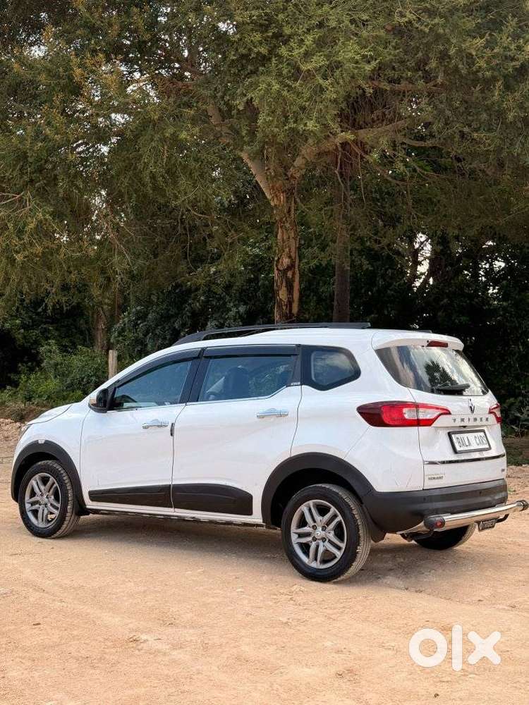 Renault Triber Rxz, 2020, Petrol