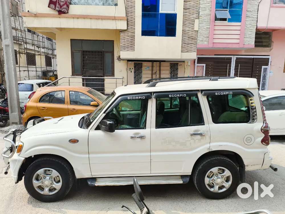 Mahindra Scorpio 2013