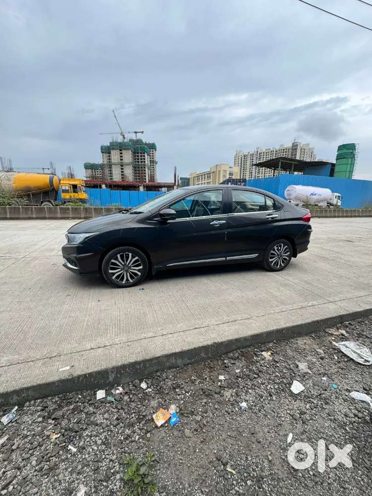 Honda City Vx Cvt 2017 (petrol + Cng, Automatic, Sunroof)