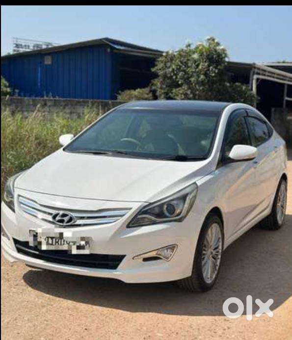 Hyundai Verna Fluidic 1.6 Vtvt Sx, 2015, Diesel