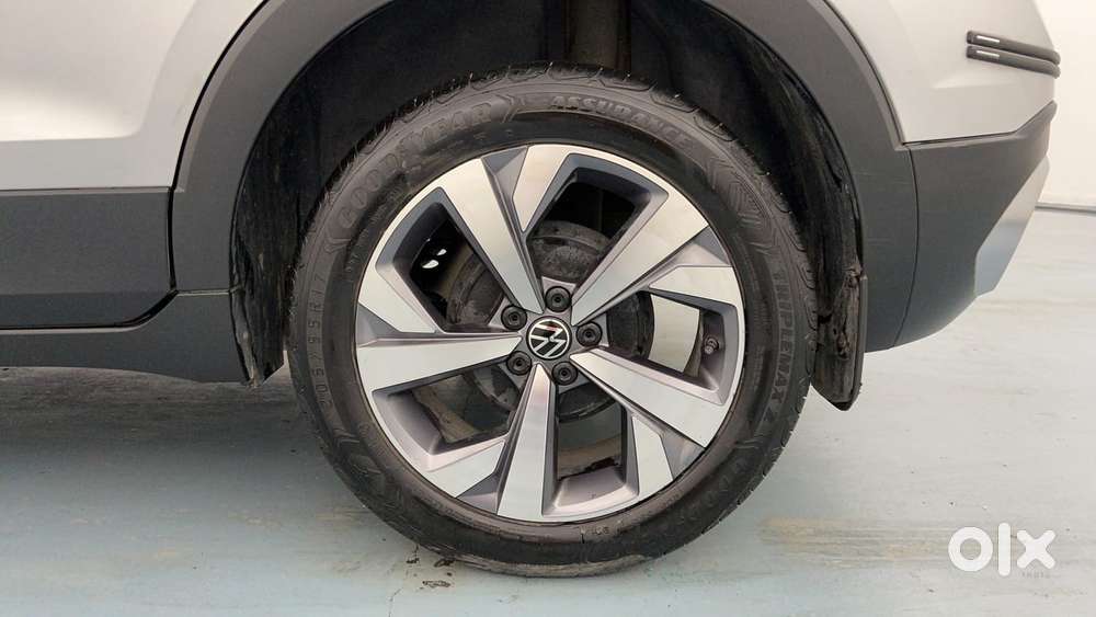 Volkswagen Taigun Topline 1.0 Tsi At (electric Seats), 2022, Petrol