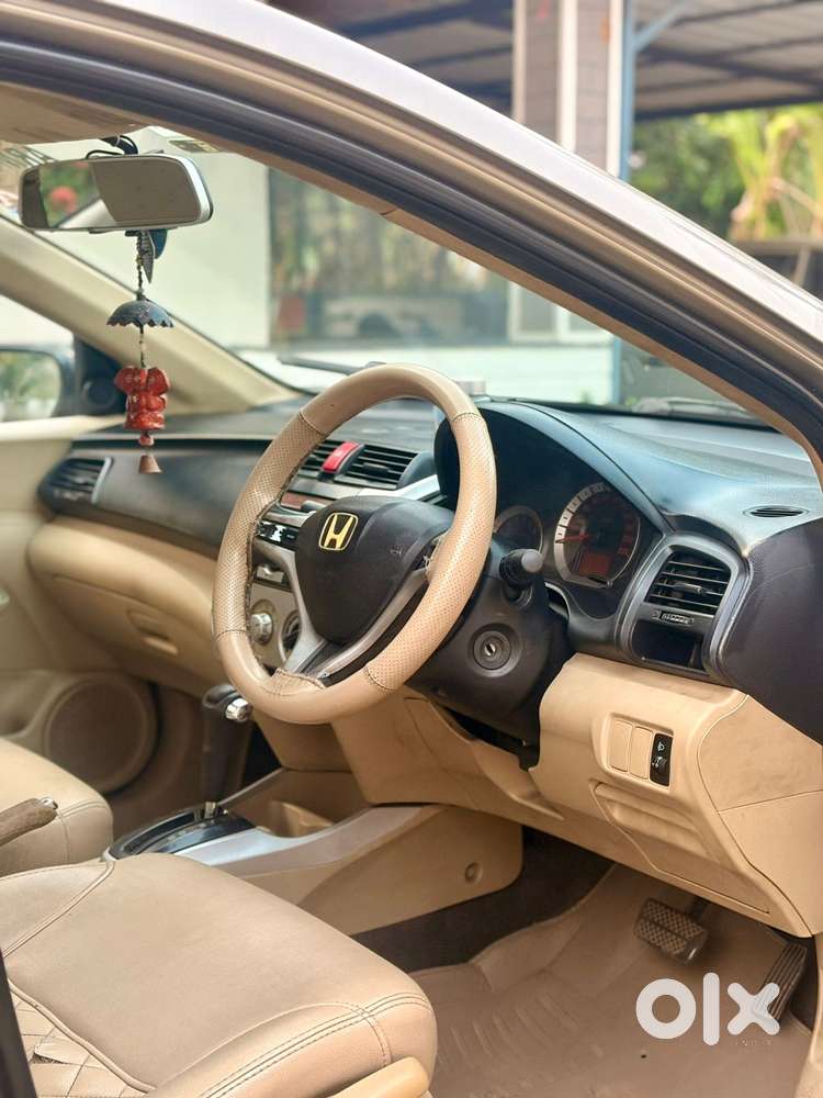 Honda City 2008-2011 1.5 V At, 2011, Petrol