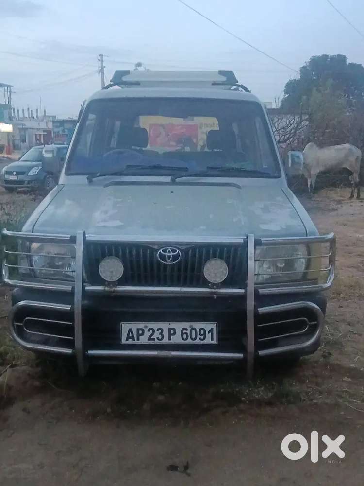 Toyota Qualis Gs G4 2003 Model