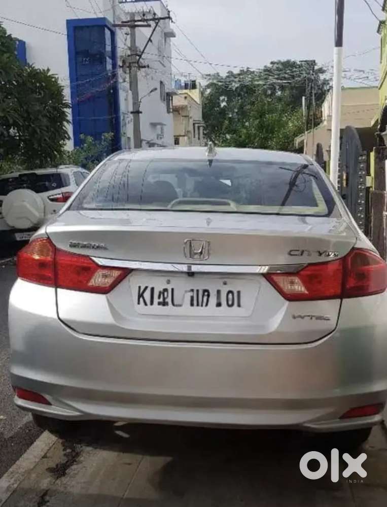 Honda City Vx Petrol Cvt 2016