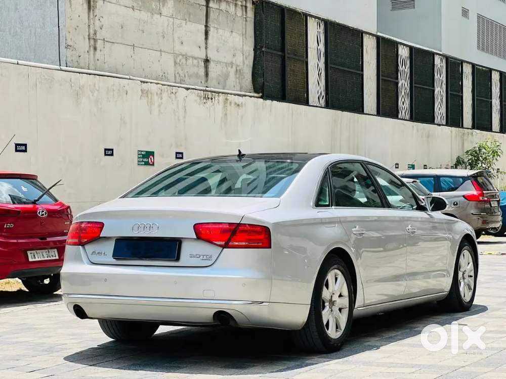 Audi A8 2014 Diesel 1,02,000 Km Driven