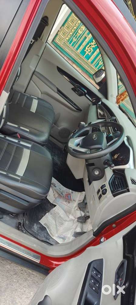 Mahindra Kuv 100 2016-2017 Mfalcon G80 K8 Dual Tone, 2016, Diesel