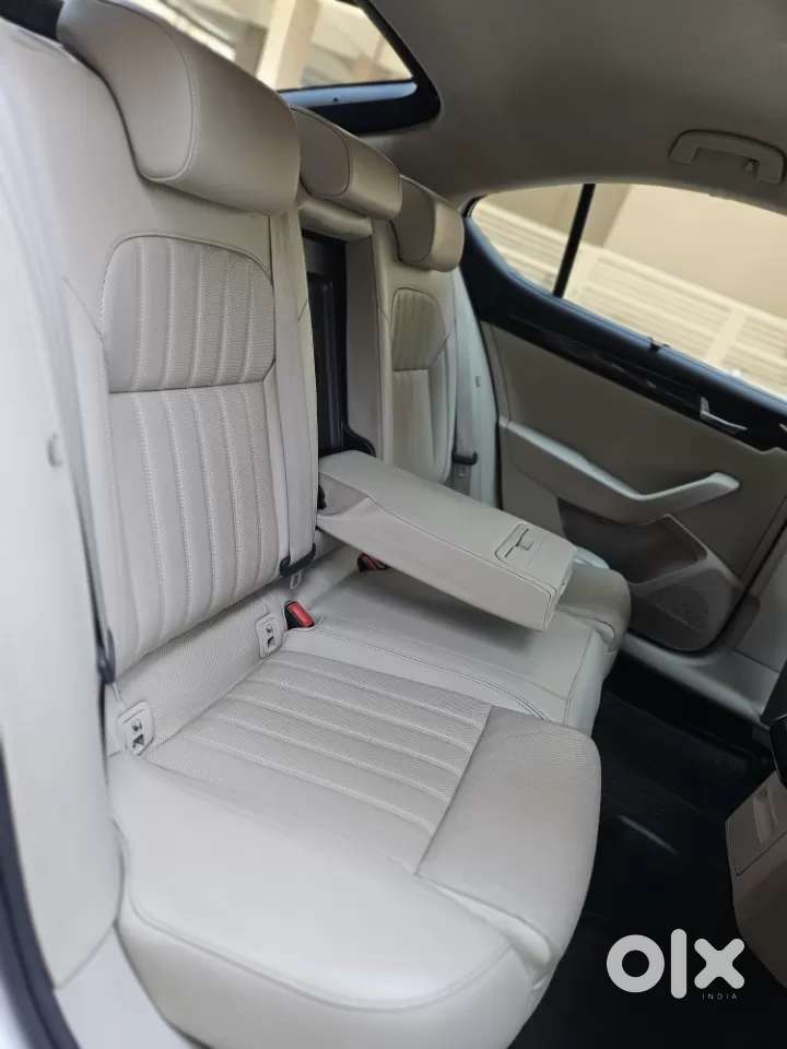 Skoda Superb 2.0 L&k Tsi At, 2017, Petrol