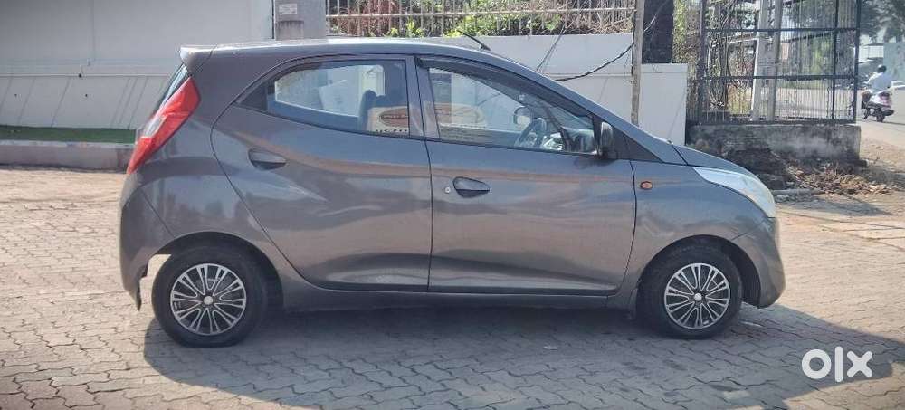 Hyundai Eon Era +, 2017, Petrol