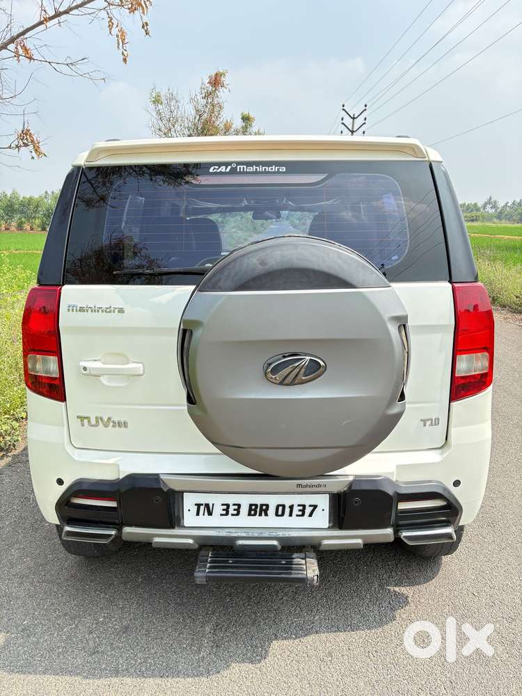Mahindra Tuv 300 T10, 2018, Diesel