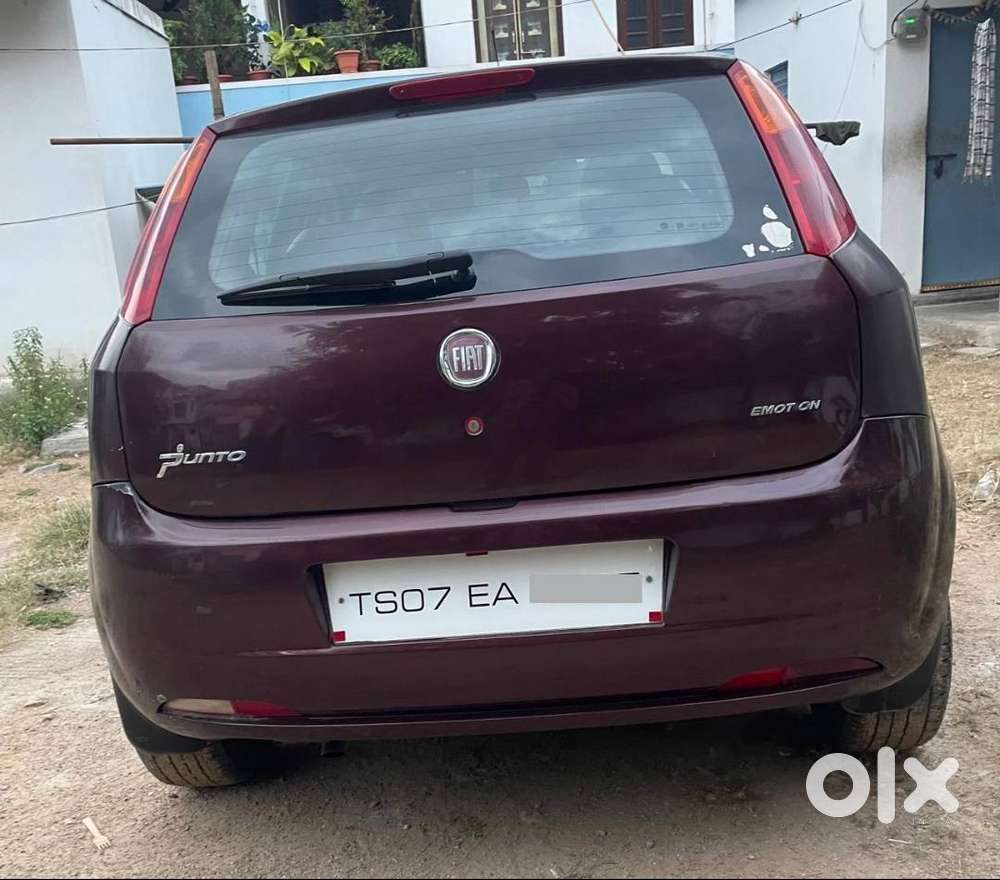 Fiat Grande Punto 1.3 Multijet Diesel | 2014 | 110000 Km | ₹200000