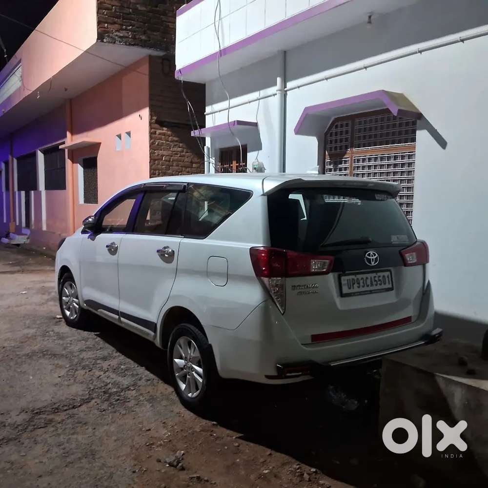 Toyota Innova Crysta 2023 Diesel 95000 Km Driven