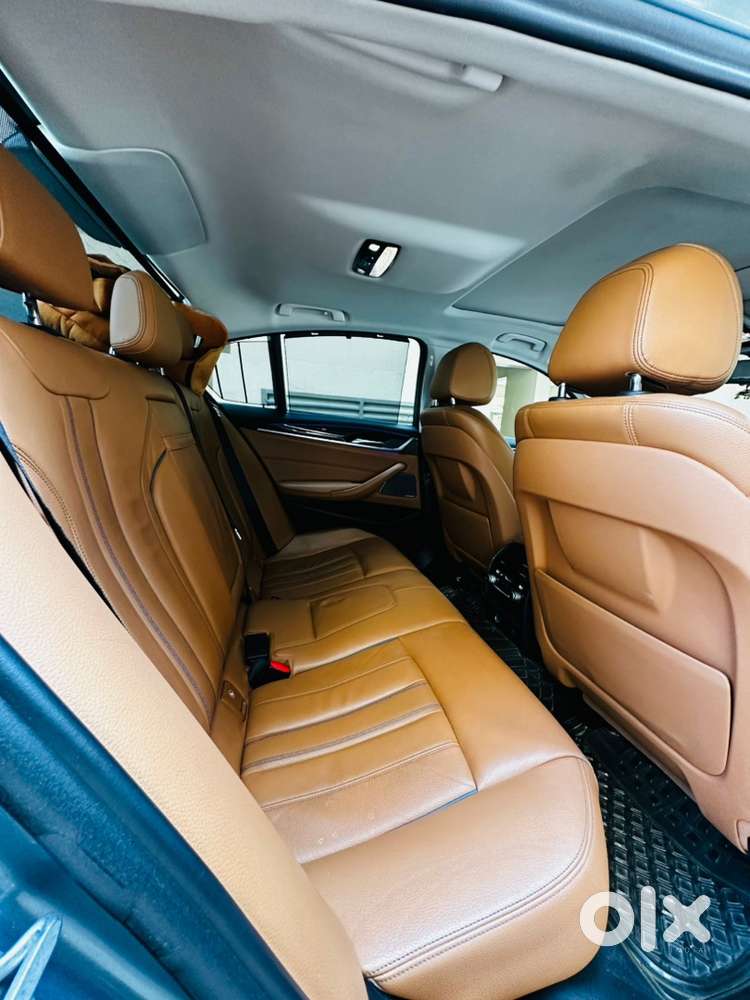 Bmw 5 Series Autopark