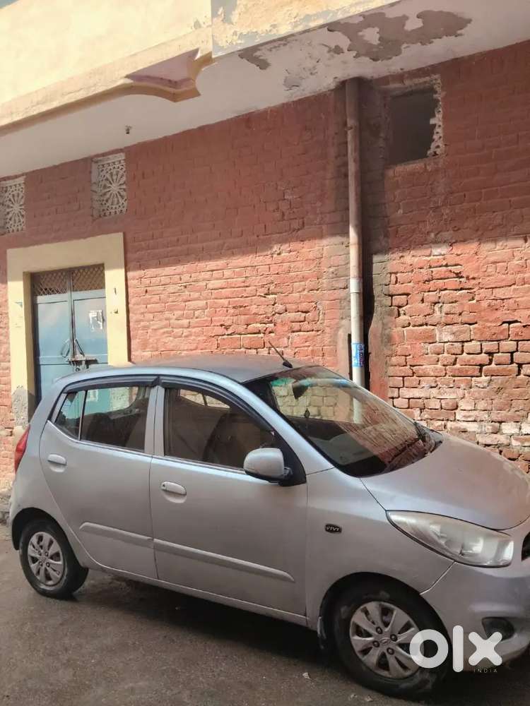 Hyundai I10 2013 Cng & Hybrids Good Condition