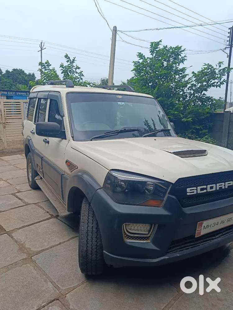 Mahindra Scorpio Getaway 2016 Diesel 100000 Km Driven