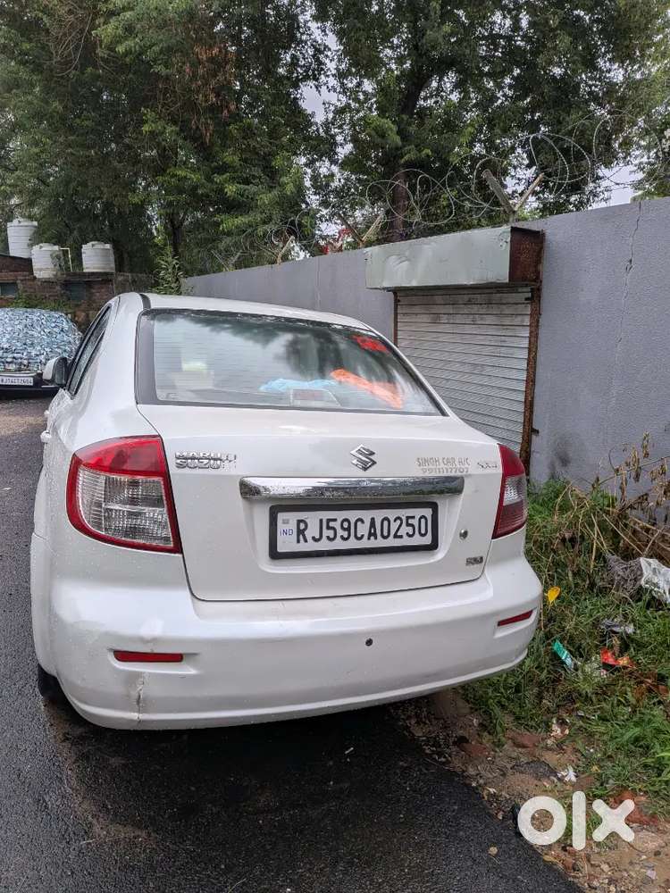 Maruti Suzuki Sx4 1.6 Zxi 2010