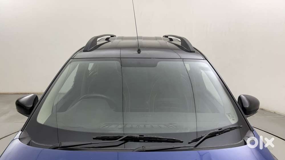 Renault Triber Rxz, 2022, Petrol