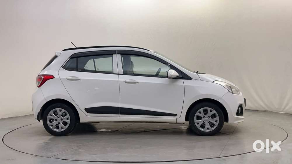 Hyundai Grand I10 1.2 Kappa Sportz, 2016, Petrol
