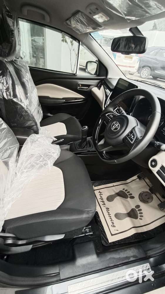 Toyota Glanza G Manual, 2024, Petrol