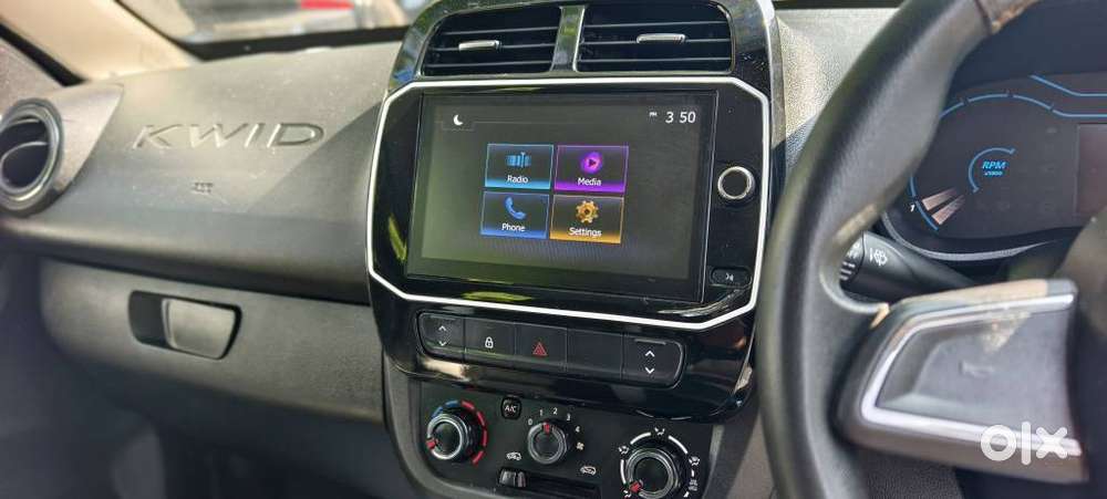 Renault Kwid 1.0 Climber (o) Dual Tone, 2022, Petrol