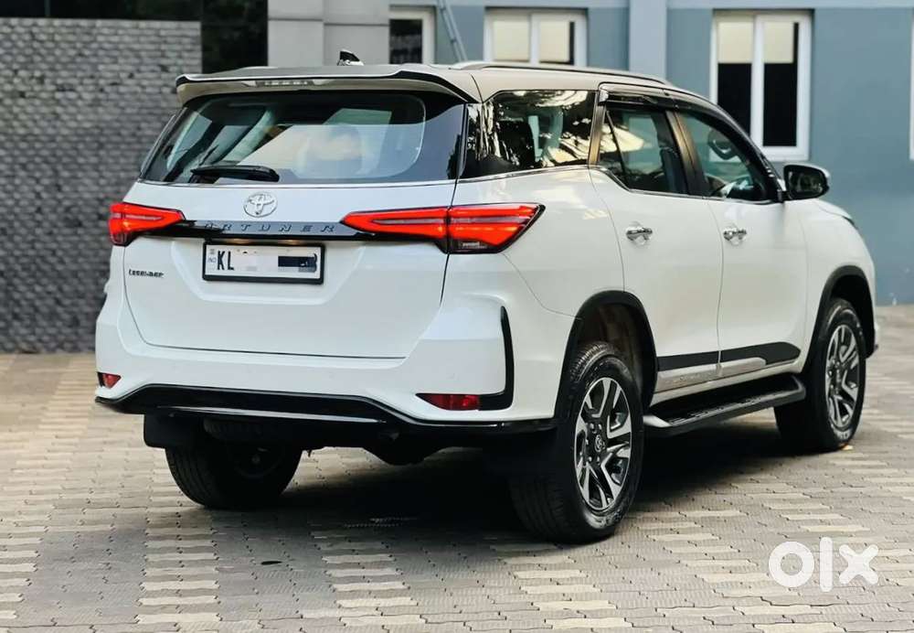 Toyota Fortuner Legender 4x2 At 2.8, 2024, Diesel