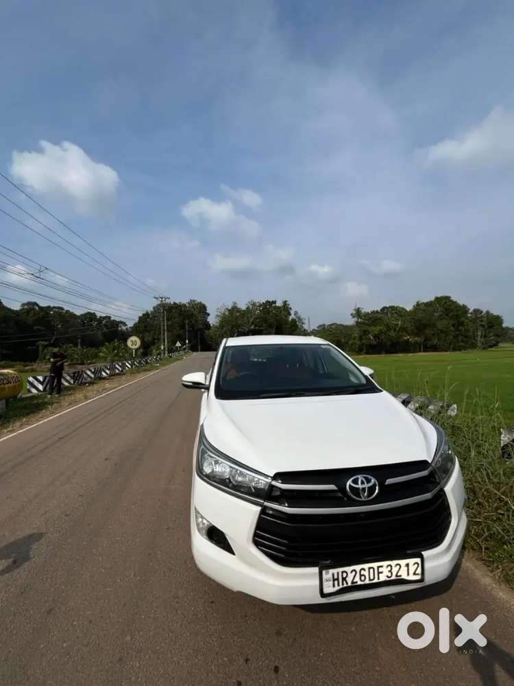 Toyota Innova Crysta 2017