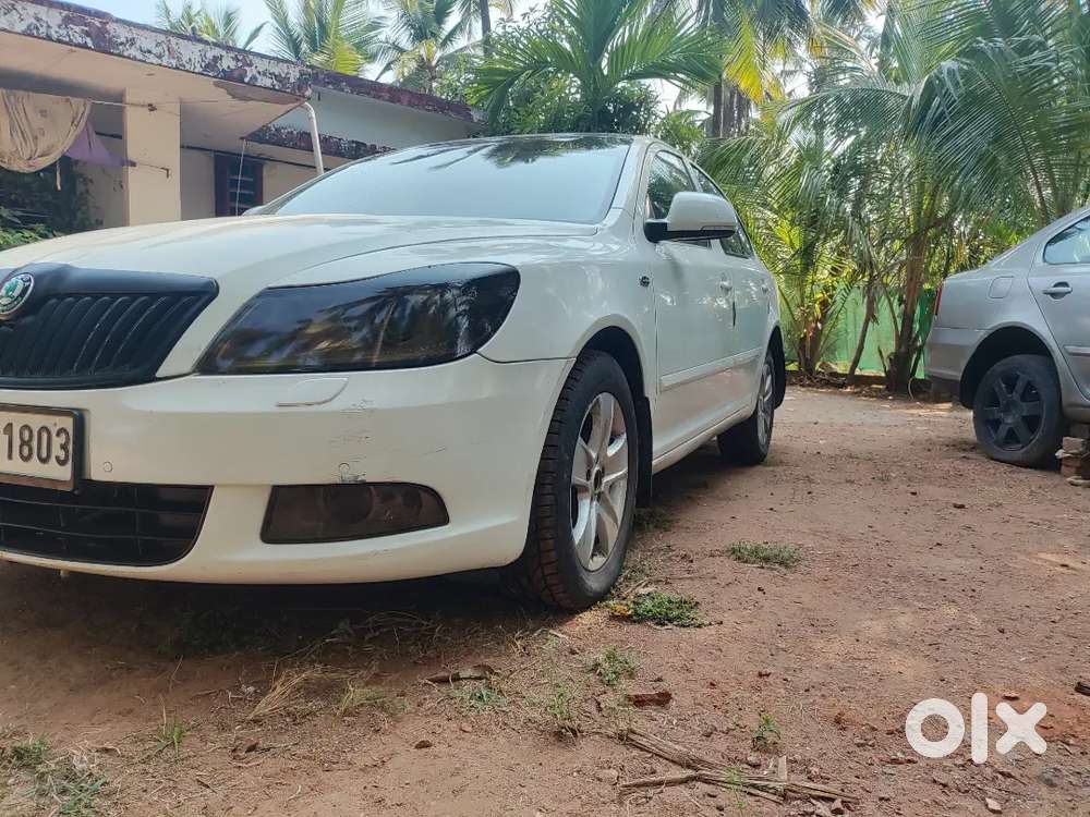 Skoda Laura 2012 Diesel 110000 Km Driven L&k  (city Mileage 21)