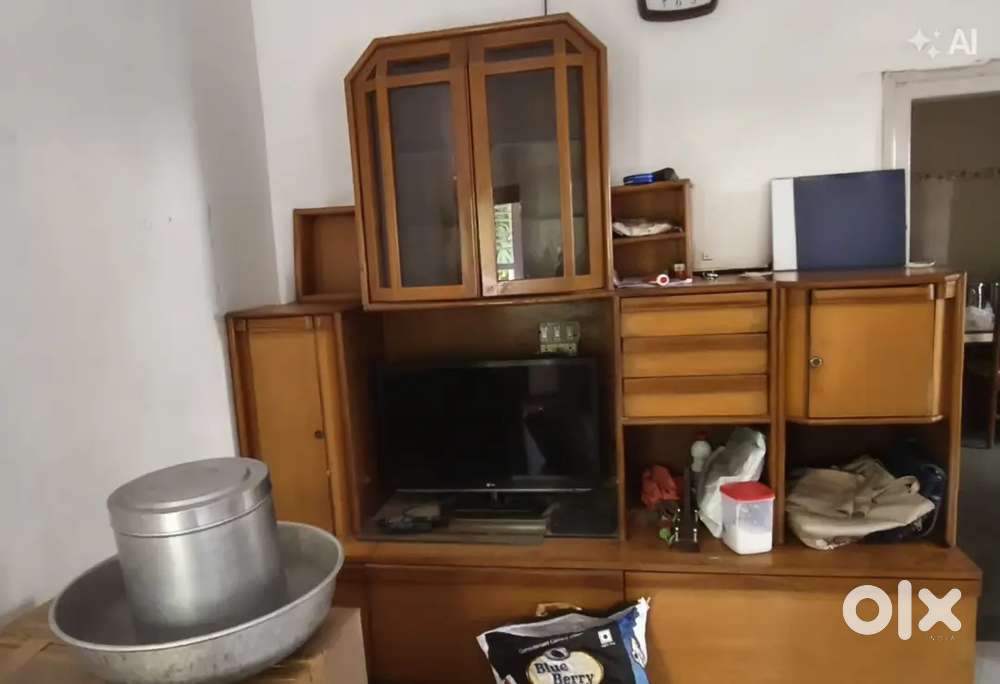Tv cabinet