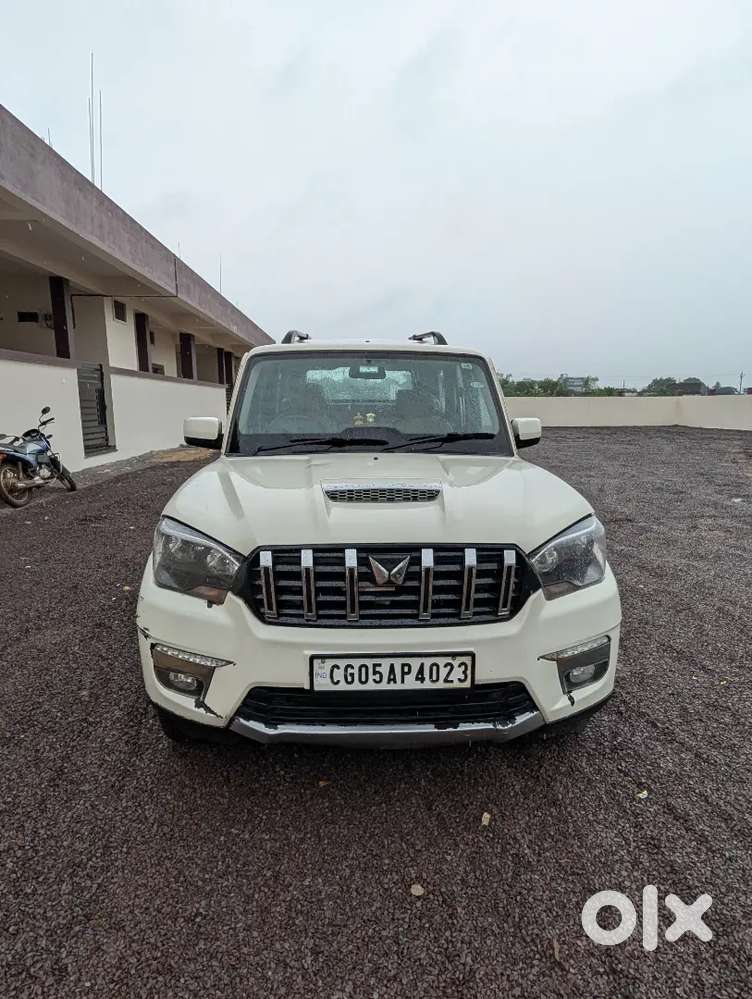 Mahindra Scorpio Classic 2023