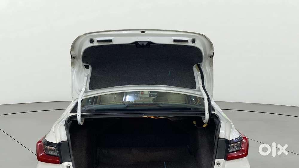 Honda City I-vtec Cvt Zx, 2023, Petrol