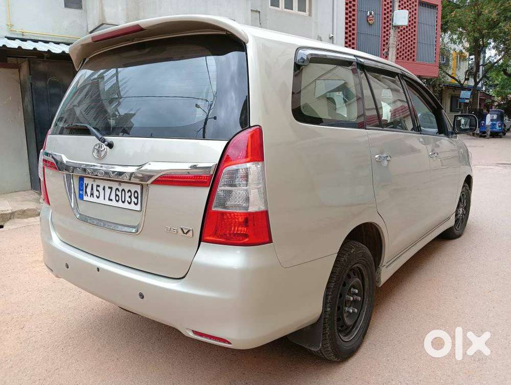 Toyota Innova 2.5 VX 8 STR BS-III, 2009, Diesel